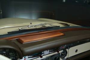 Image 19/50 of Mercedes-Benz 230 SL (1967)