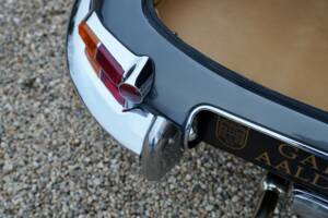 Immagine 14/50 di Jaguar E-Type 3.8 (1961)