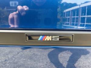 Bild 22/25 von BMW M5 (2000)