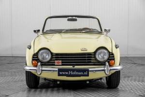 Immagine 16/50 di Triumph TR 250 (1968)