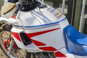 Immagine 8/32 di Yamaha XTZ 750 Super Ténéré (1991)