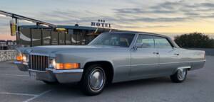 Image 2/51 de Cadillac Sedan DeVille (1970)