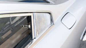 Image 11/69 de Ferrari 365 GT 2+2 (1969)