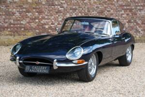 Imagen 15/50 de Jaguar E-Type 4.2 (1964)