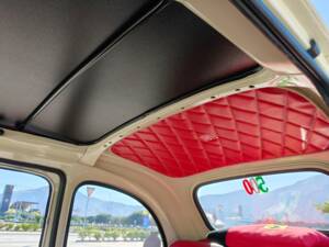 Image 44/50 of FIAT 500 F (1970)