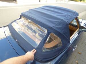 Image 13/36 de Mercedes-Benz 560 SL (1988)