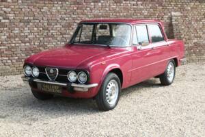 Bild 12/50 von Alfa Romeo Giulia Nuova Super 1300 (1975)