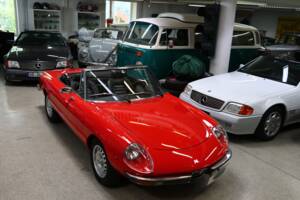Afbeelding 37/37 van Alfa Romeo 2000 Spider Veloce (1979)