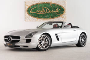 Image 4/48 of Mercedes-Benz SLS AMG Roadster (2012)
