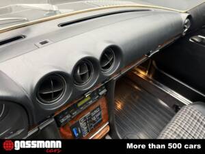 Image 12/15 of Mercedes-Benz 380 SLC (1981)
