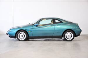 Immagine 9/24 di Alfa Romeo GTV 2.0 V6 Turbo (1997)