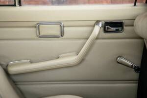 Image 19/50 of Mercedes-Benz 250 (1972)