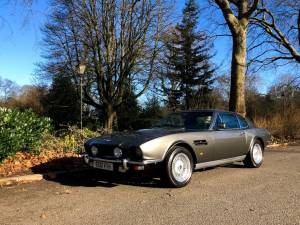 Bild 11/34 von Aston Martin V8 Vantage (1987)