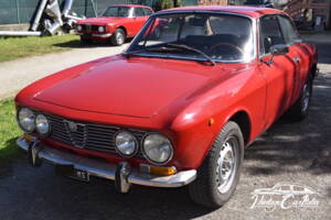 Image 5/42 de Alfa Romeo 2000 GTV (1971)