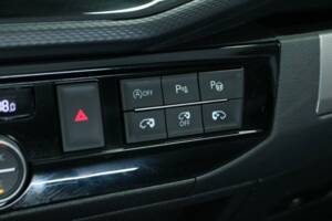 Image 17/50 of Volkswagen T6 Multivan 2.0 TDI (2020)