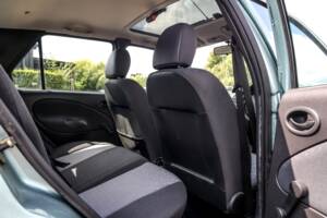 Image 20/27 of Ford Fiesta 1.25i (2000)