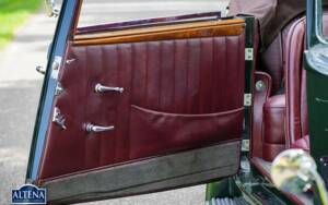 Image 38/50 of Bentley 3 1&#x2F;2 Liter Park Ward DHC (1934)