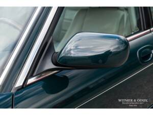 Bild 21/34 von Jaguar XJ6 3.2 Executive (1997)