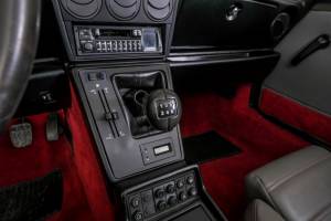 Image 22/50 of Alfa Romeo 2.0 Spider QV (1988)