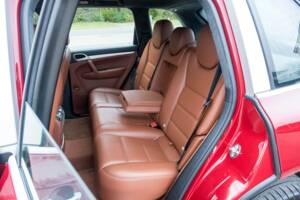 Image 31/45 of Porsche Cayenne Turbo (2009)