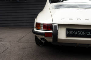 Image 25/78 of Porsche 911 2.0 E (1968)