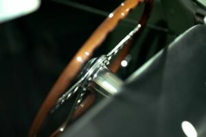 Image 23/50 de Jaguar Type E 4.2 (1966)