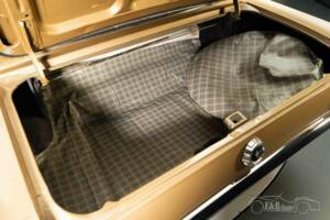 Immagine 17/19 di Ford Mustang 200 (1965)