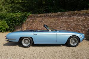 Image 31/50 de Lamborghini 400 GT (1967)