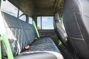 Immagine 40/50 di Land Rover Defender 110 (2005)