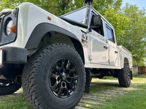 Bild 8/46 von Land Rover Defender 130 Double Cab (1998)