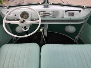 Bild 2/8 von Volkswagen T1 Samba 1.5 (1964)