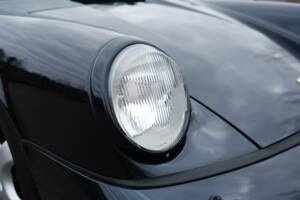 Bild 25/34 von Porsche 911 Carrera 4 (1991)