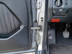 Imagen 23/24 de Mercedes-Benz E 220 (1996)