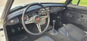 Afbeelding 21/33 van MG MGB GT (1971)