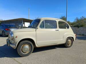 Image 7/44 of FIAT 600 D (1967)