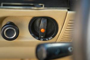 Bild 34/38 von Mercedes-Benz 450 SL (1977)