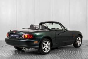 Immagine 2/50 di Mazda MX-5 1.6 (1999)