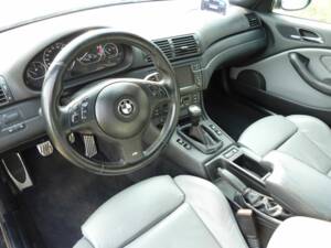 Bild 2/8 von BMW 330Ci (2001)