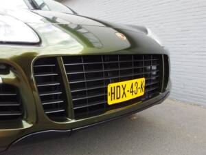 Image 9/99 of Porsche Cayenne Turbo (2007)