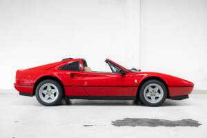 Bild 5/40 von Ferrari 328 GTS (1986)