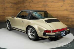 Image 4/19 of Porsche 911 SC 3.0 (1983)