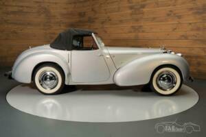 Image 10/19 de Triumph 2000 Roadster (1949)