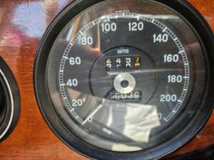Bild 8/14 von Jaguar XJ 6 4.2 (1973)