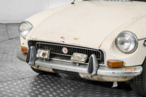 Bild 18/50 von MG MGB (1971)