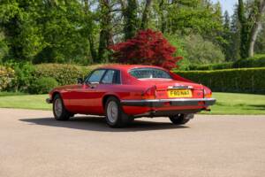Image 17/43 of Jaguar XJ-S V12 (1988)