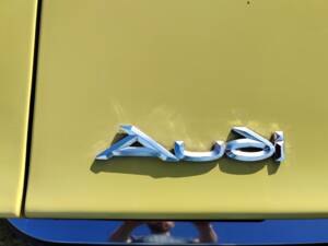 Image 48/54 of Audi 100 Coupe S (1971)