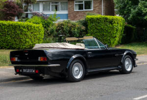 Afbeelding 3/32 van Aston Martin V8 Vantage Volante (1988)