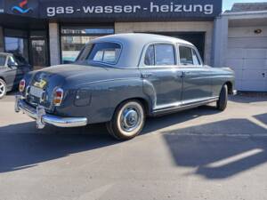 Bild 5/15 von Mercedes-Benz 220 a (1955)