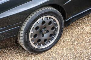 Image 23/35 of Lancia Delta HF Integrale (1991)