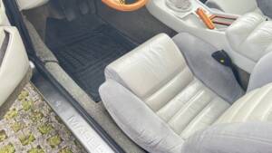 Image 16/73 de Maserati Biturbo Spyder i (1989)